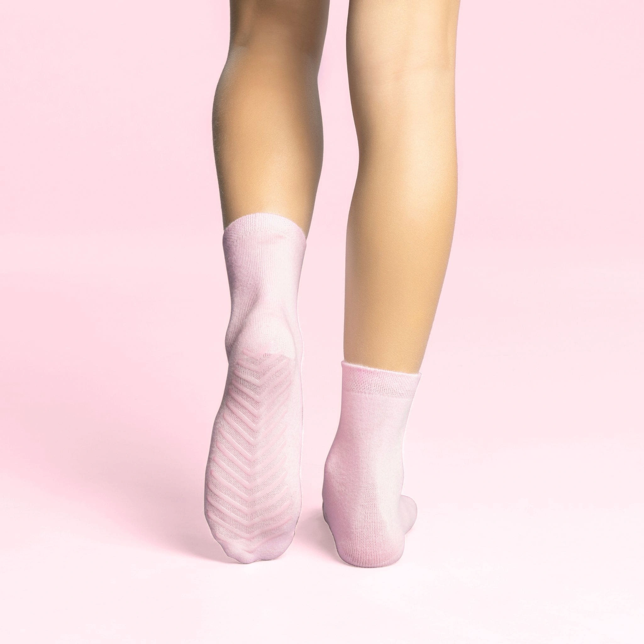 Tiny Feet, Big Adventures: Grip Socks for Little Explorers (4-Pack)